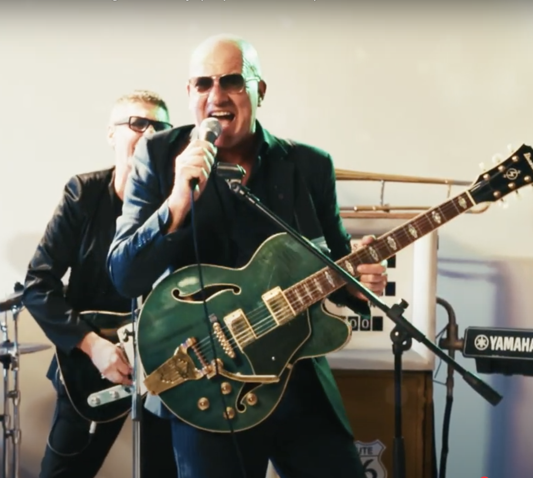 VIDEO 3...    min1:05